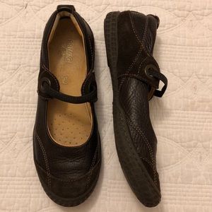 PRIMIGI Sky Effect System—Never Worn— Size 5 - 5.5